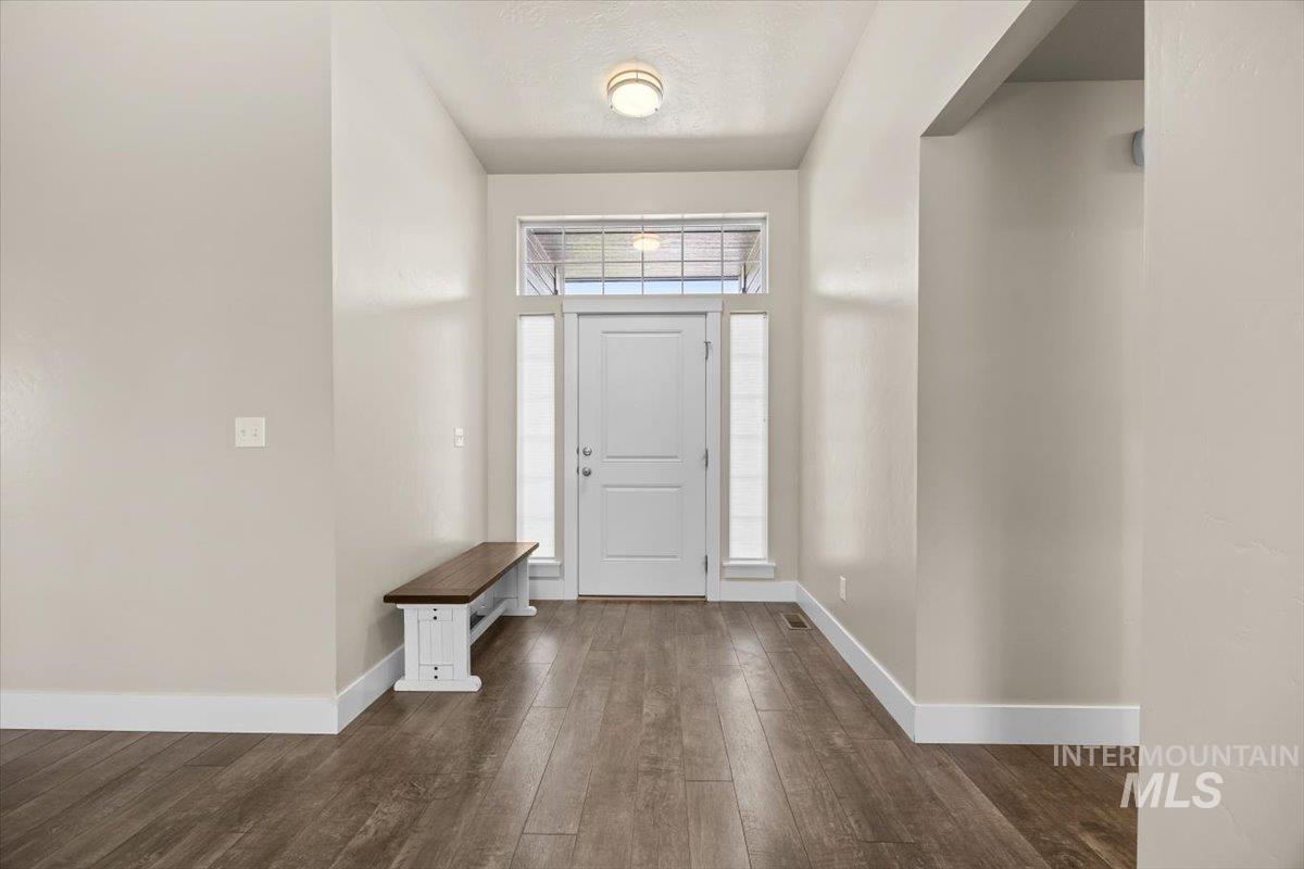 4991 N Sun Shimmer Ave