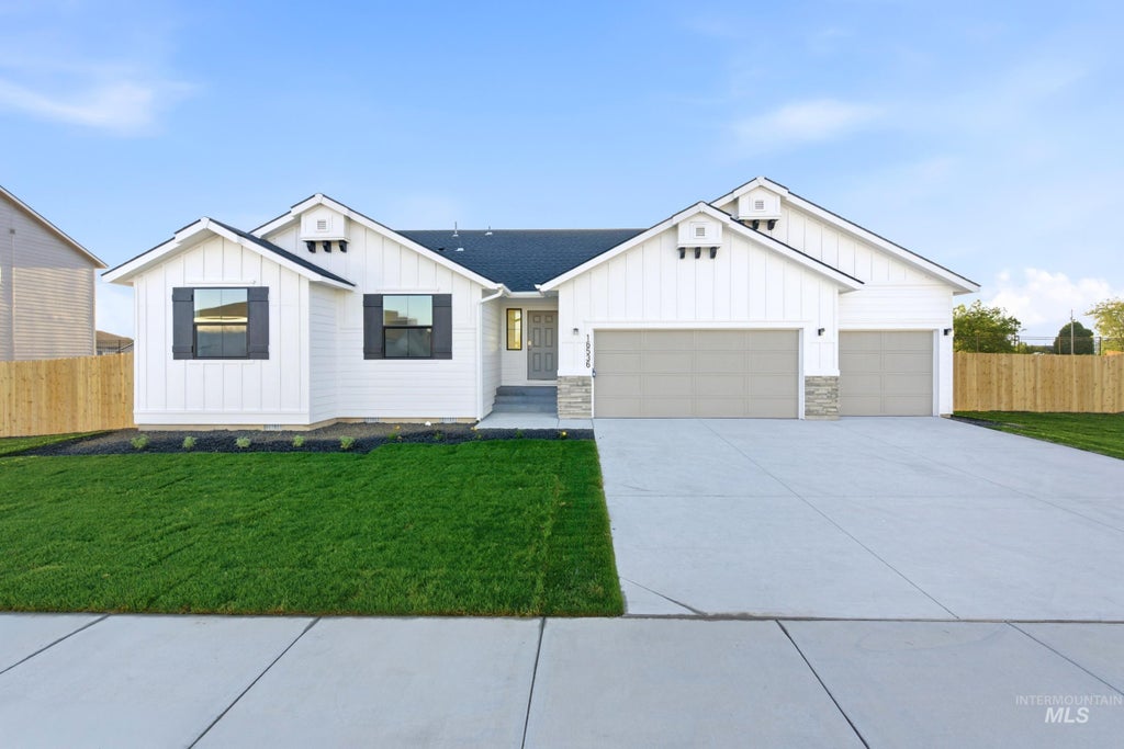 Photo of 16886 Grain Bin Way, Caldwell, ID 83605 (MLS # 99004735)
