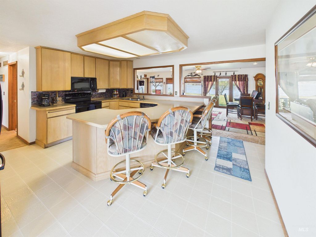 Photo of 400 W 90 N, Burley, ID 83318 (MLS # 98981199)