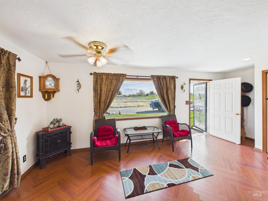 Photo of 400 W 90 N, Burley, ID 83318 (MLS # 98981199)