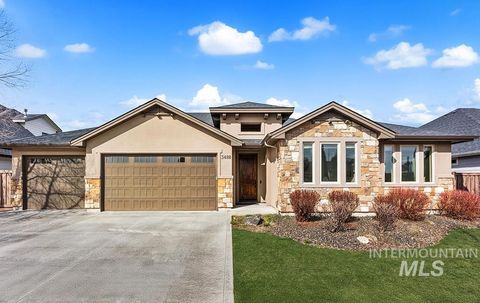 Photo of 3488 W Sand Wedge St, Meridian, ID 83646 (MLS # 98977921)