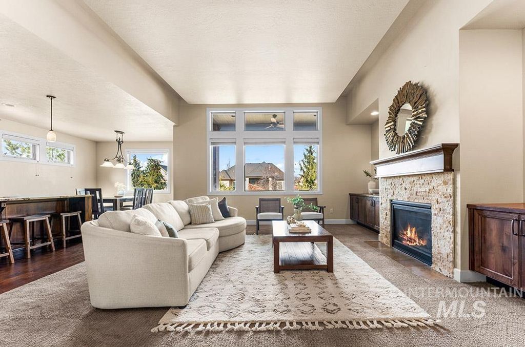 Photo of 3488 W Sand Wedge St, Meridian, ID 83646 (MLS # 98977921)