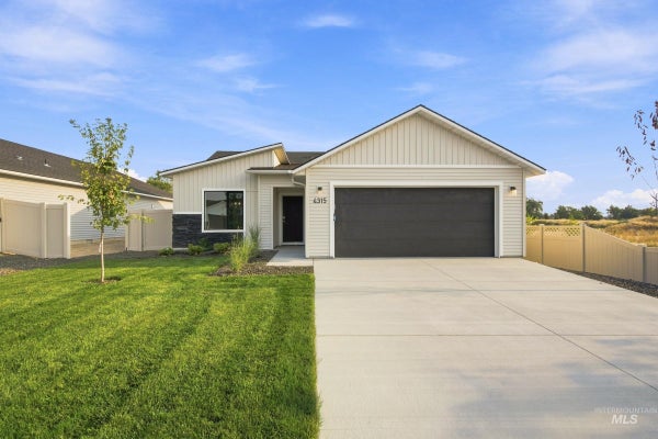 606 ROSEMARY AVE, NEW PLYMOUTH, ID 83655 - Image 8a0264530d84c84da28cb6d6b4603c39/1174126581