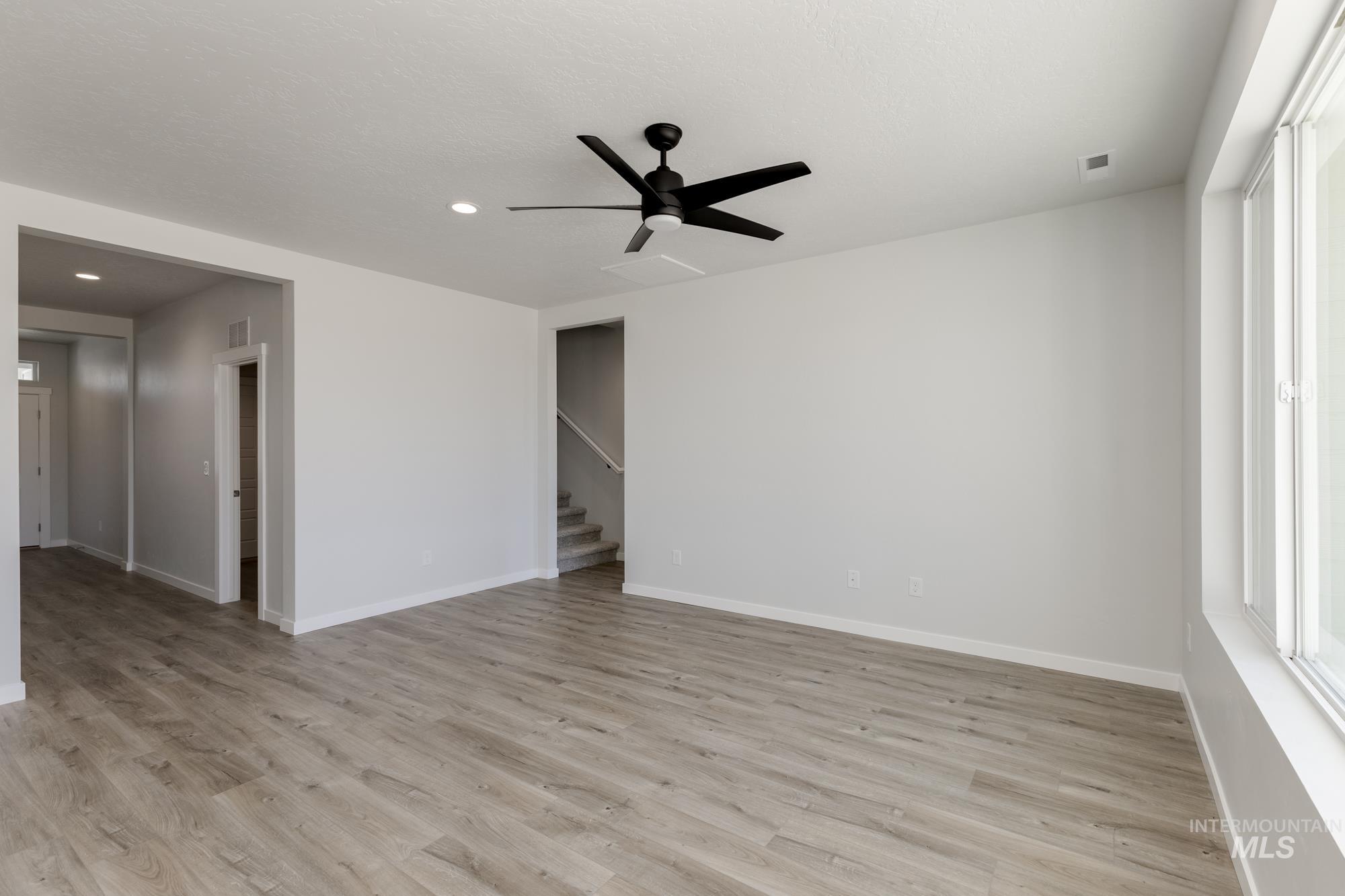 1003 E Perjue Basin Dr