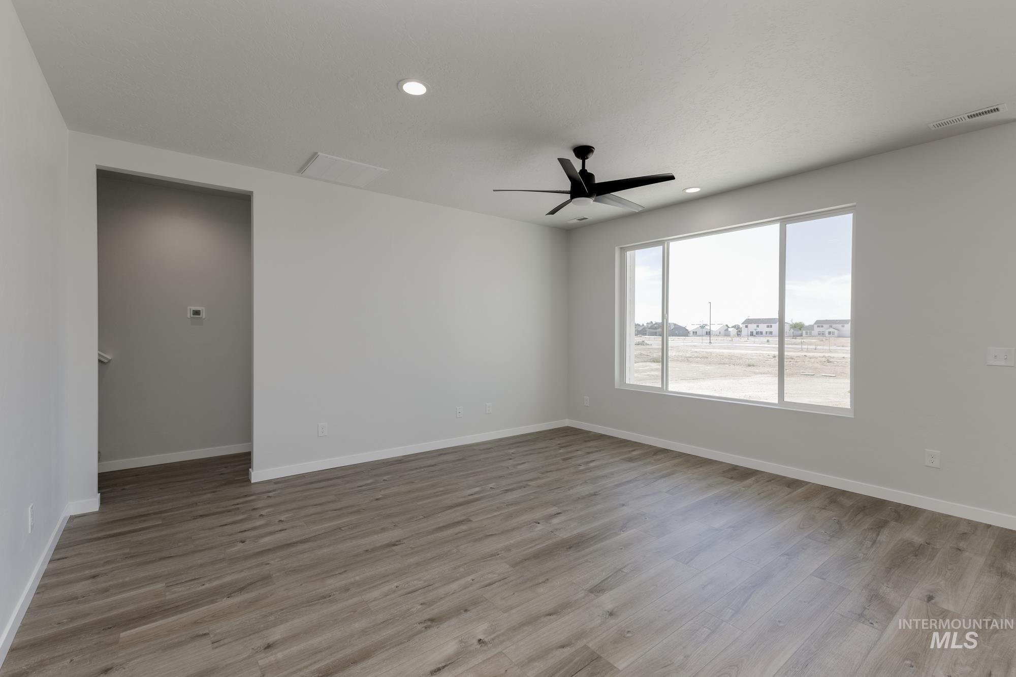 1003 E Perjue Basin Dr