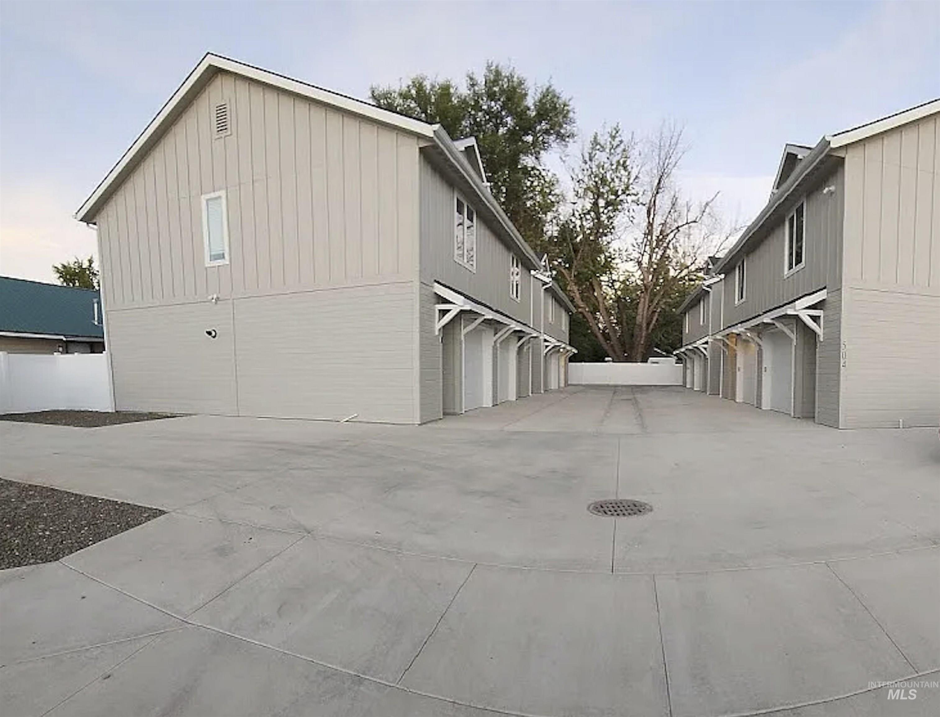 504 S Utah