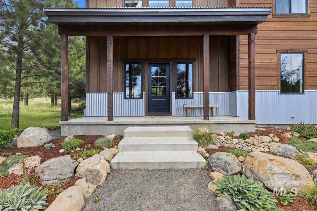 Photo of 12 Cassia Ct, McCall, ID 83638 (MLS # 98999141)