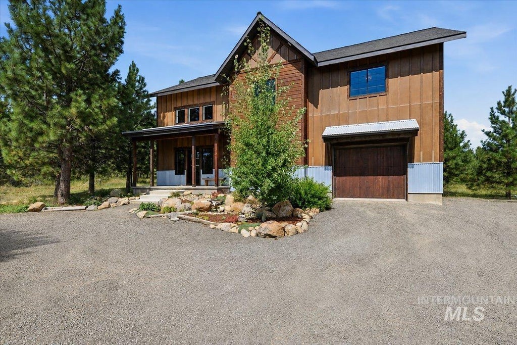 Photo of 12 Cassia Ct, McCall, ID 83638 (MLS # 98999141)