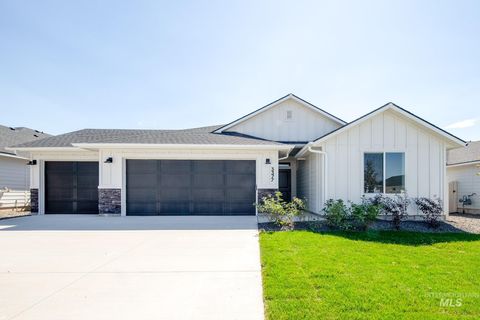 Photo of 3377 W Morere Dr, Meridian, ID 83642 (MLS # 98958548)