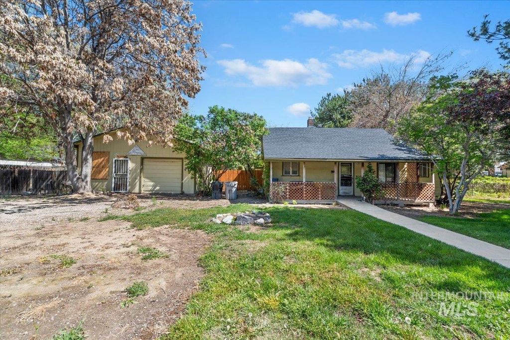 Photo of 503 9th Ave. N Ave, Nampa, ID 83687 (MLS # 98982926)