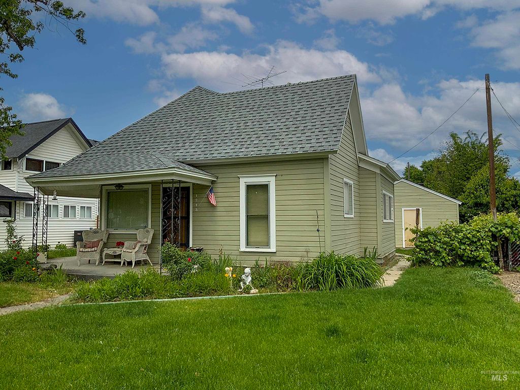 Photo of 1213 2nd Ave S, Payette, ID 83661 (MLS # 98978995)