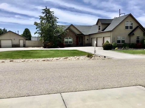 Photo of 12179 W Tustin Ln, Kuna, ID 83634 (MLS # 98956058)