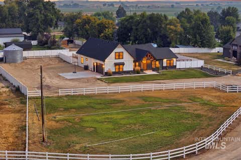 Photo of 13958 Raptor Ln, Caldwell, ID 83607 (MLS # 98996461)