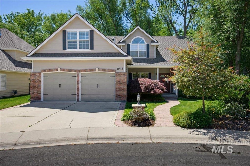 Photo of 1948 S Riverford Pl, Eagle, ID 83616 (MLS # 98990670)