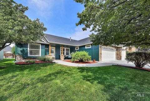 Photo of 2306 E Van Oker St, Meridian, ID 83646 (MLS # 98960746)