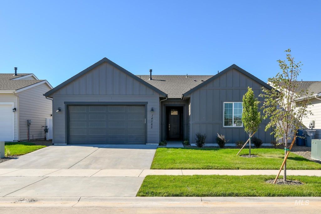 Photo of 9017 W Tamworth Dr, Star, ID 83669 (MLS # 98968249)