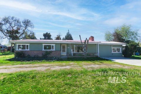 2003 N Cole Rd. Boise ID 83704