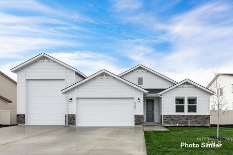 Photo of 15098 Irisation Ave, Caldwell, ID 83607 (MLS # 98982619)