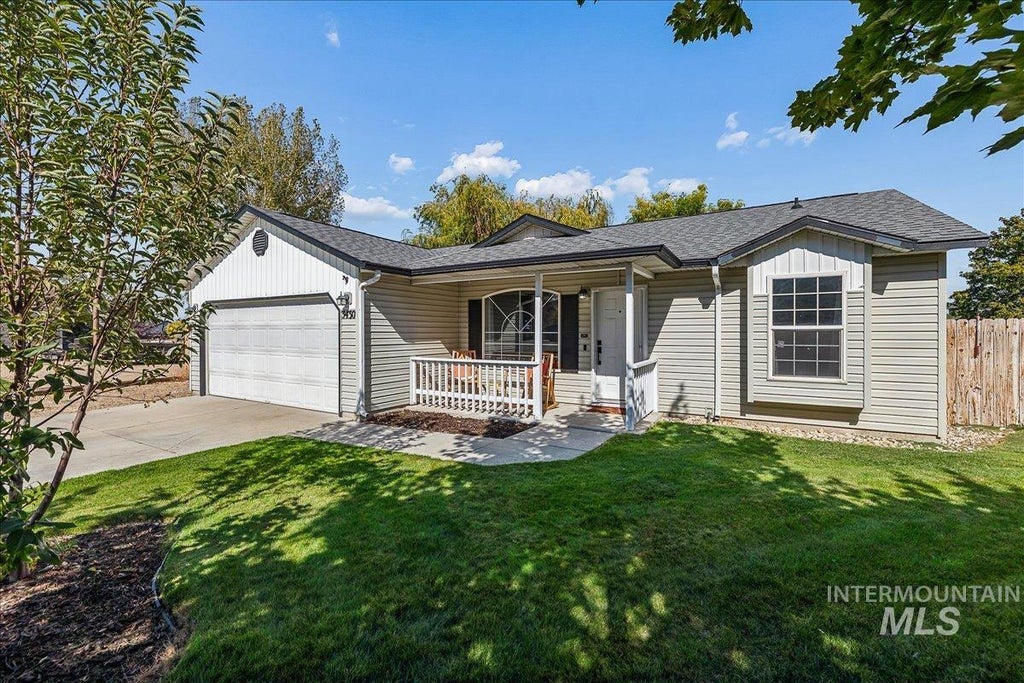 Photo of 3430 Cedar Park Court, Nampa, ID 83686 (MLS # 99001905)