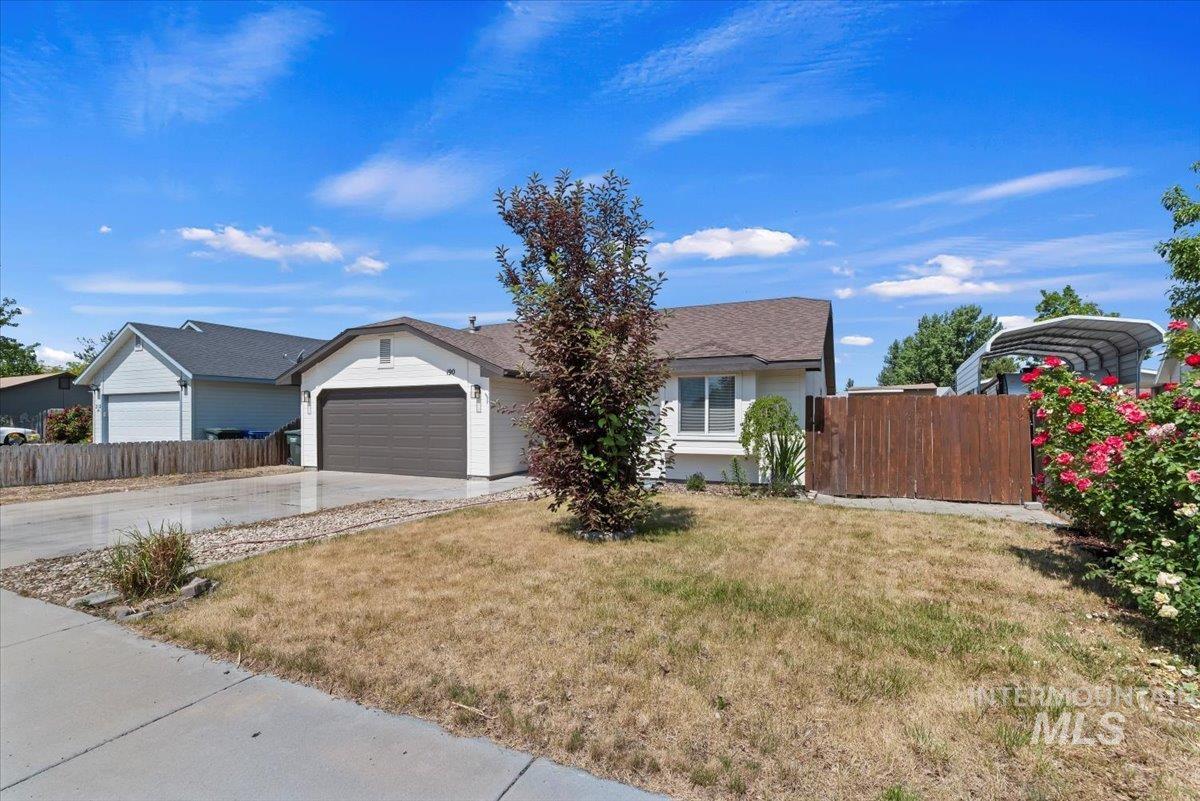 190 W Bloomington Drive