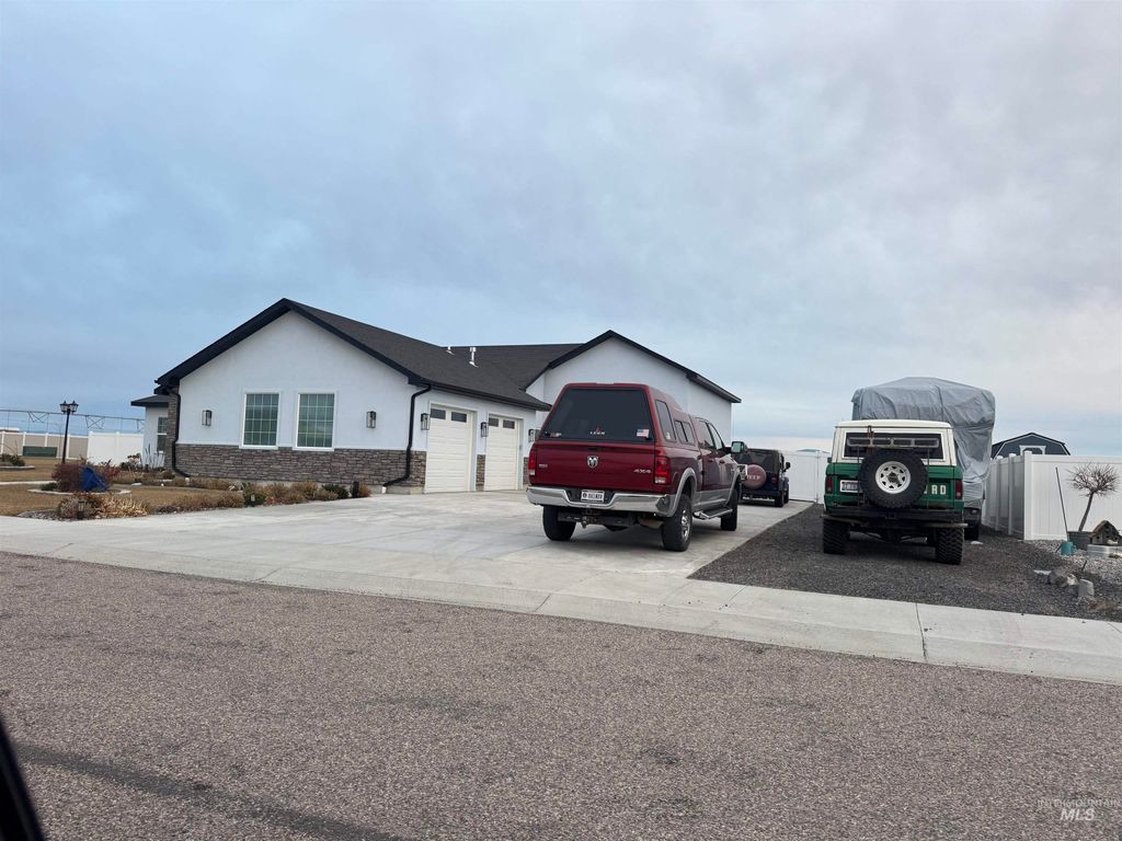 Photo of 764 Heidi Terrace, Kimberly, ID 83341 (MLS # 98972944)