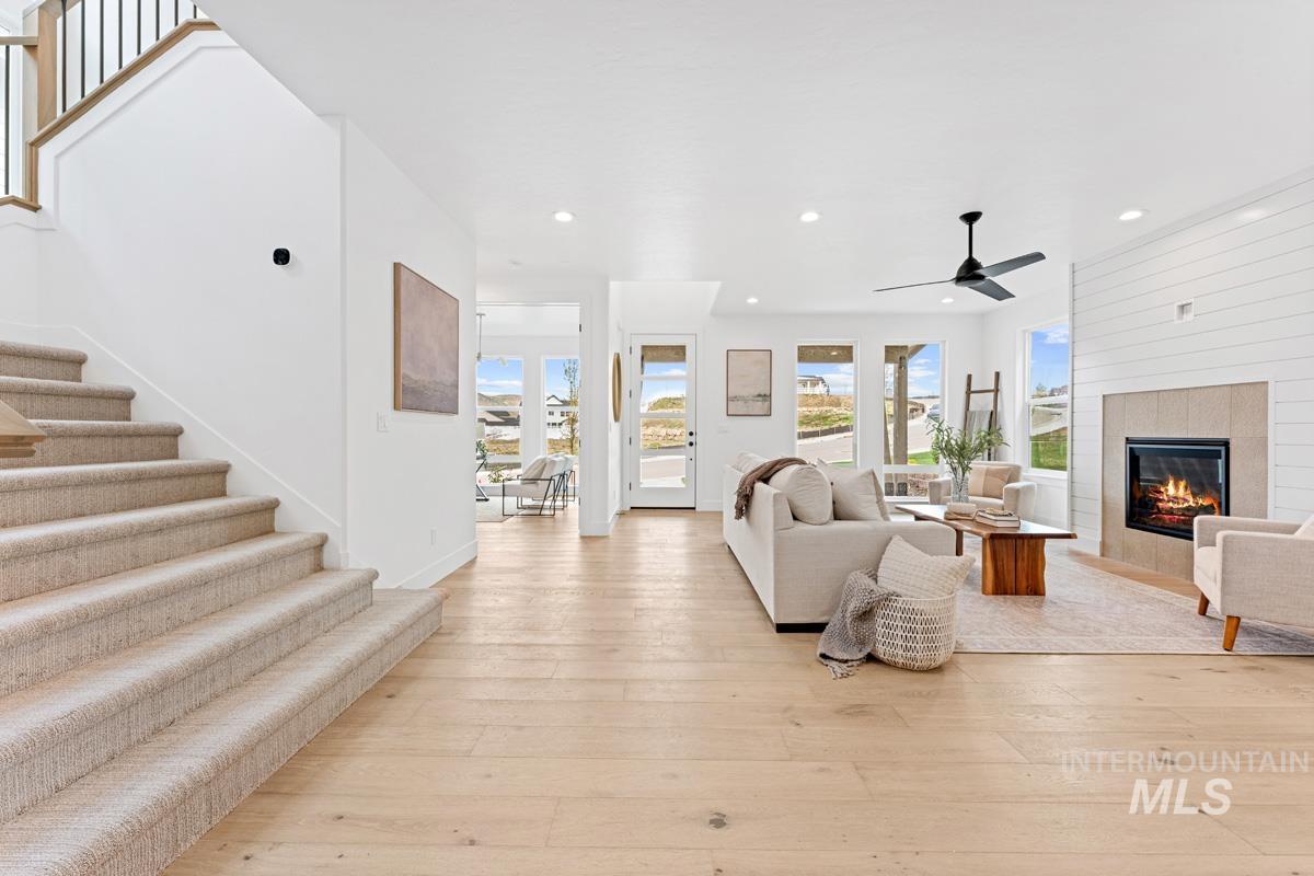 13360 N Spring Creek Way