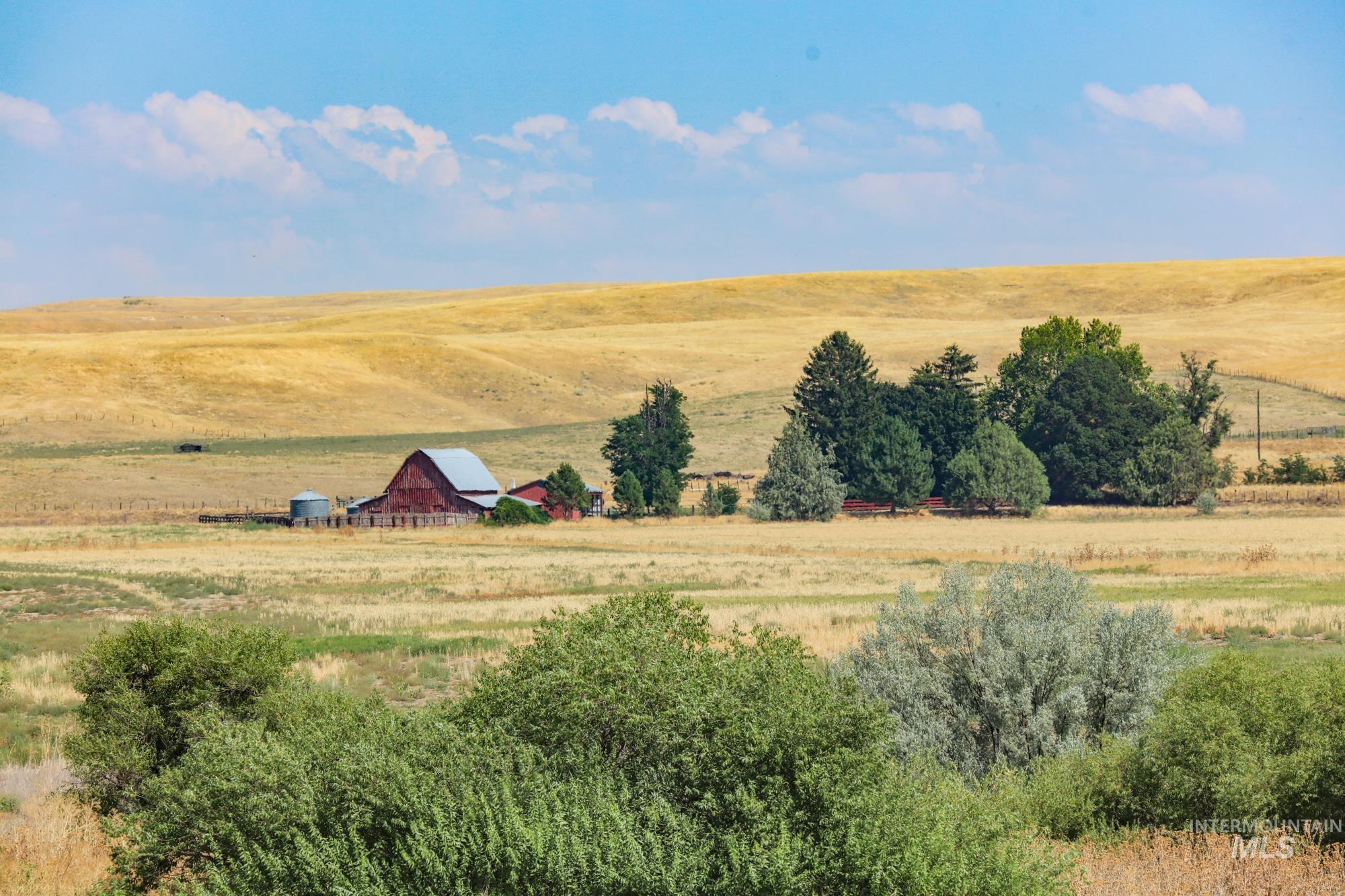 7348 Bluff Rd, New Plymouth, Idaho image 1