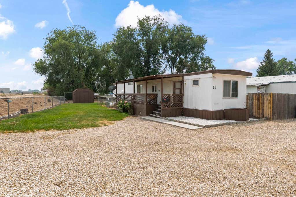 Photo of 1108 3rd Ave N #21, Nampa, ID 83687 (MLS # 98995326)