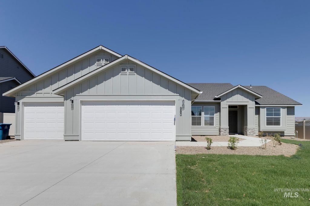 Photo of 18405 N Sweet William Ave, Nampa, ID 83687 (MLS # 98969739)