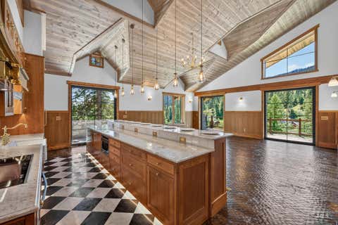 Photo of 25 Haystack Court, Donnelly, ID 83615 (MLS # 98998527)