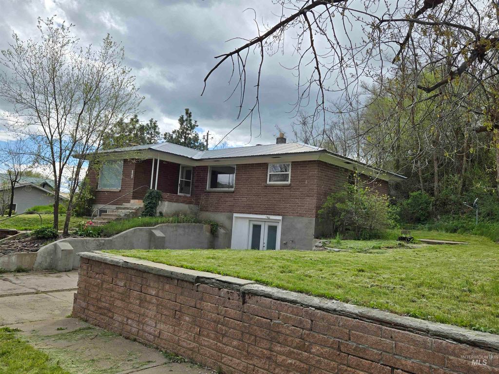 Photo of 106 N Galena St, Council, ID 83612 (MLS # 98983377)