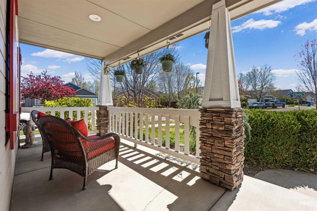 Photo of 11040 W Springgold Dr, Boise, ID 83709 (MLS # 98981319)