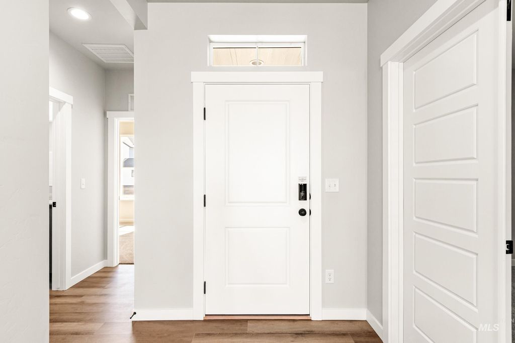 Photo of 3767 W Piscina Dr, Meridian, ID 83642 (MLS # 98983773)