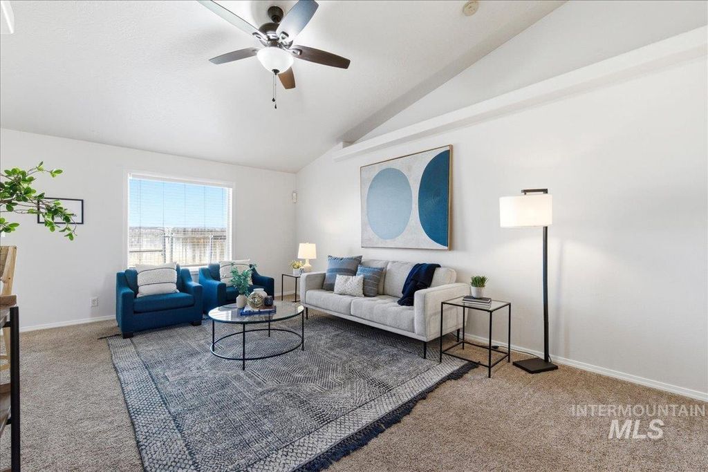 Photo of 1284 NW Mandarin St, Mountain Home, ID 83647 (MLS # 98981008)