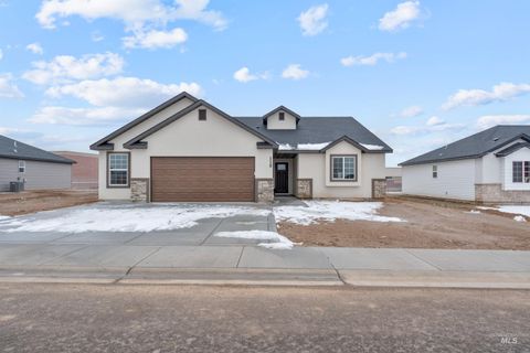 Photo of 115 W 13th Ave, Jerome, ID 83338 (MLS # 98972224)