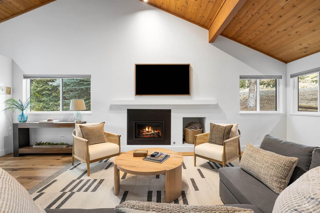 Photo of 15 Buck Lane, Sun Valley, ID 83533 (MLS # 98983552)