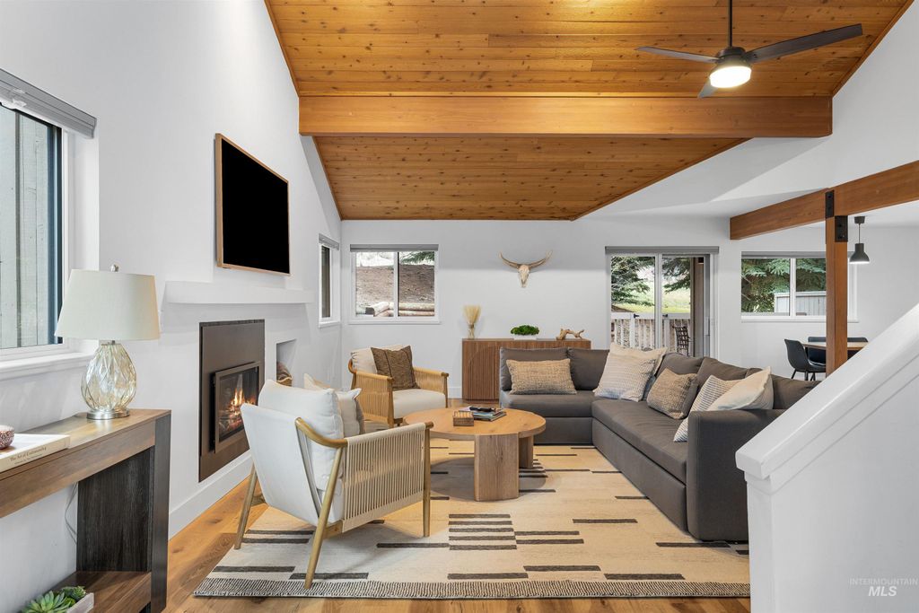 Photo of 15 Buck Lane, Sun Valley, ID 83533 (MLS # 98983552)