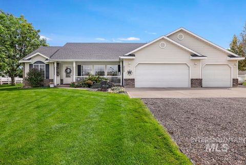 2515 E 3707 N Twin Falls ID 83301