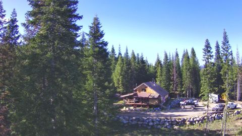 Photo of 176 Buffalo Gulch Rd, Elk City, ID 83525 (MLS # 98984693)