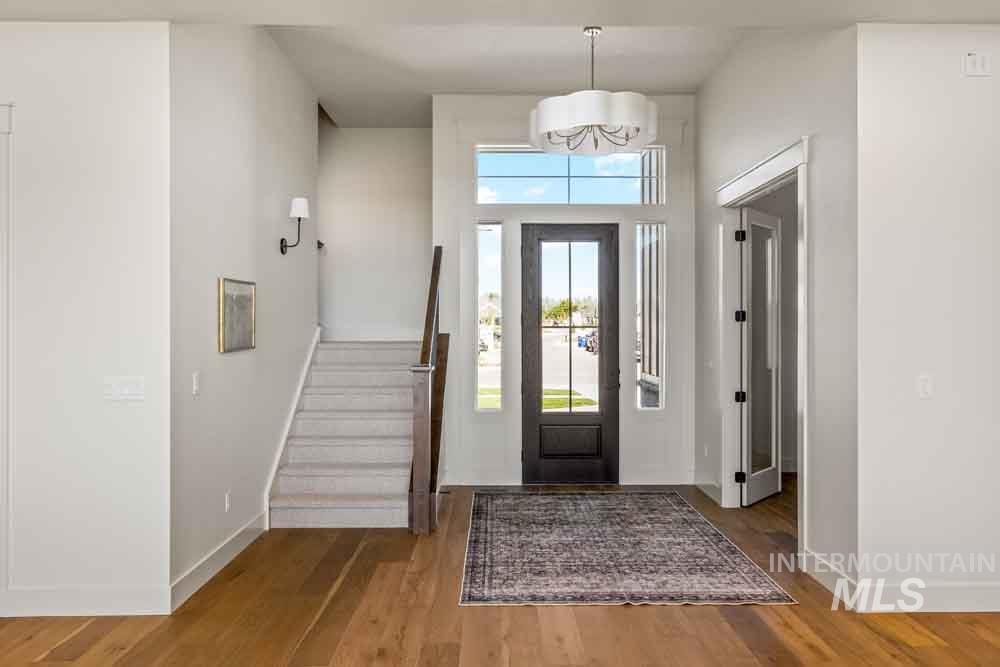 3361 W Tahoe View St