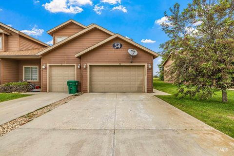 Photo of 34 Mangum Circle #8, Donnelly, ID 83615 (MLS # 98969117)