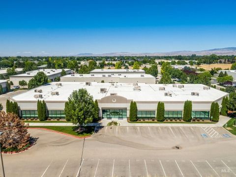 Photo of 391 N Ancestor Place #Suite 150, Boise, ID 83704 (MLS # 98973597)