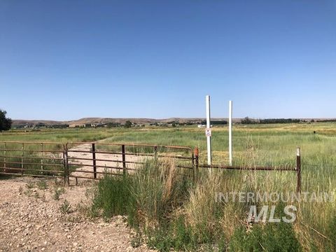 Photo of 2195 Bishop Rd, Emmett, ID 83617 (MLS # 98974188)