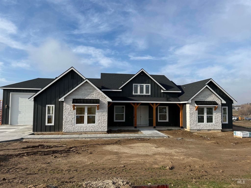 Photo of 23739 Legends Lane, Caldwell, ID 83607 (MLS # 98971497)