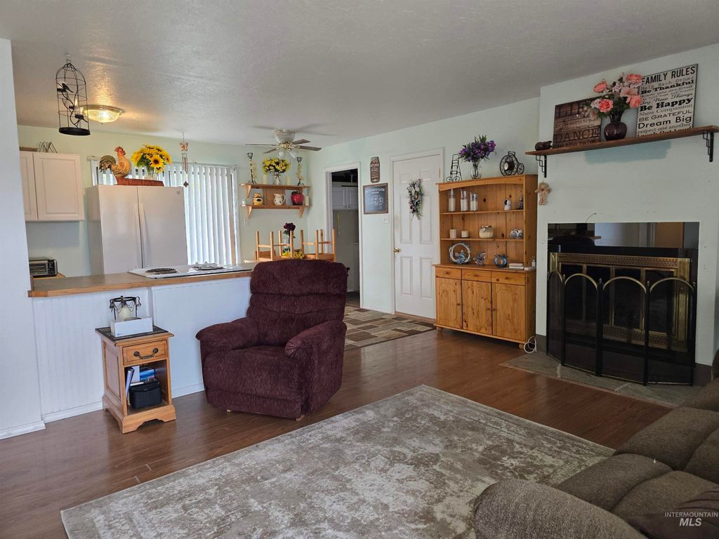 Photo of 107 Birchwood Cir S Cir, Kimberly, ID 83341 (MLS # 98984057)
