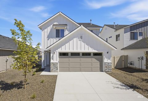 Photo of 7326 W Trumbull Ct, Eagle, ID 83616 (MLS # 98984737)