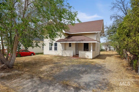 Photo of 220 S 8th Ave, Buhl, ID 83316 (MLS # 98987548)