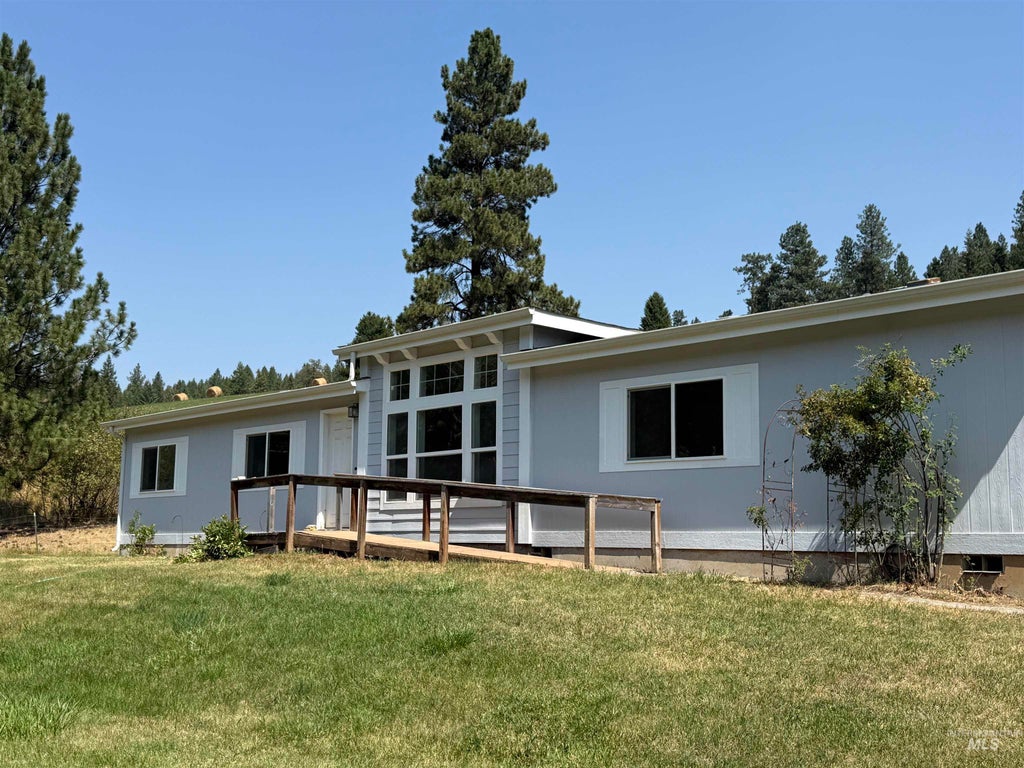 Photo of 1416 Hatter Creek, Princeton, ID 83857 (MLS # 98998448)