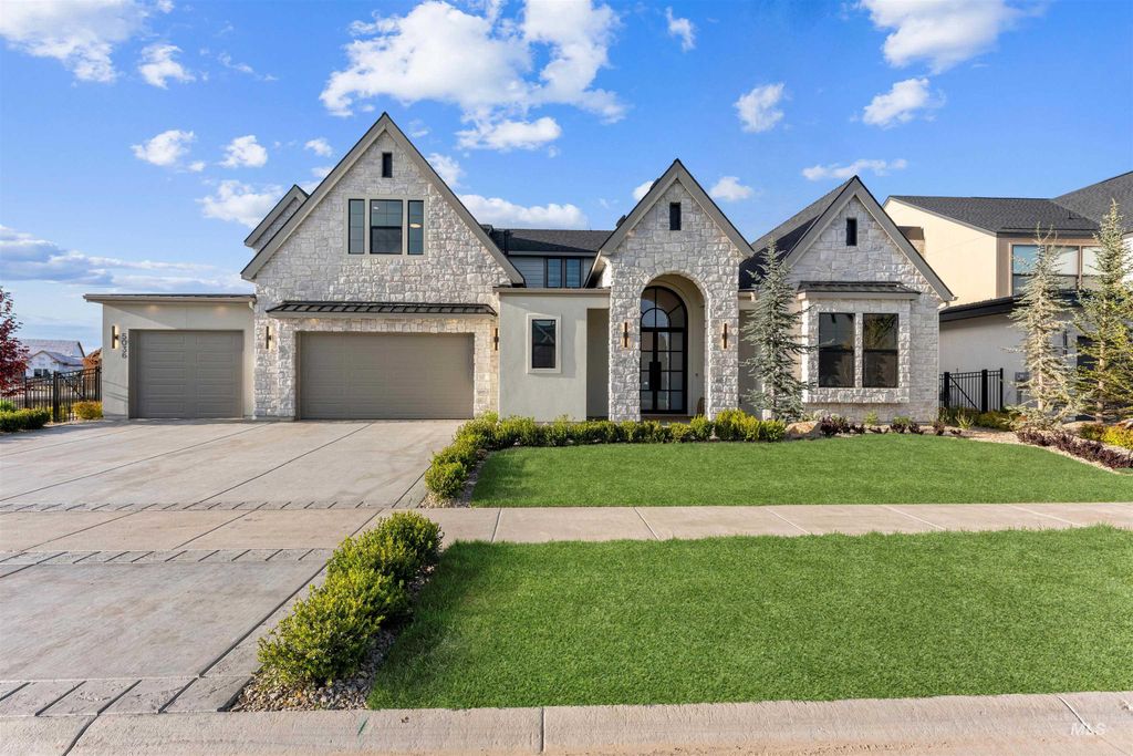 Photo of 5036 W Braveheart St #Verasso II, Eagle, ID 83616 (MLS # 98982672)