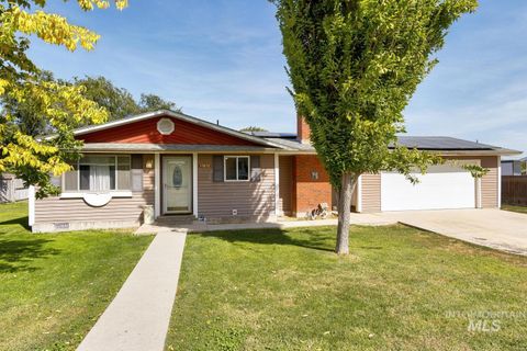 Photo of 13658 Colter Rd, Caldwell, ID 83607 (MLS # 98963053)